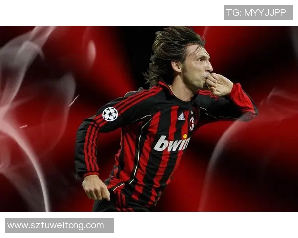 足球明星肌肉版高清图片欣赏展现力量与魅力的运动之美